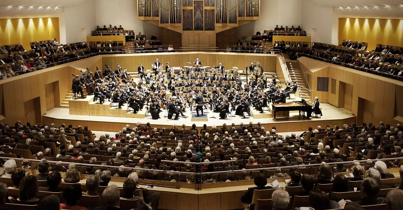 16199405_bamberger-symphoniker_co-andreas-herzau